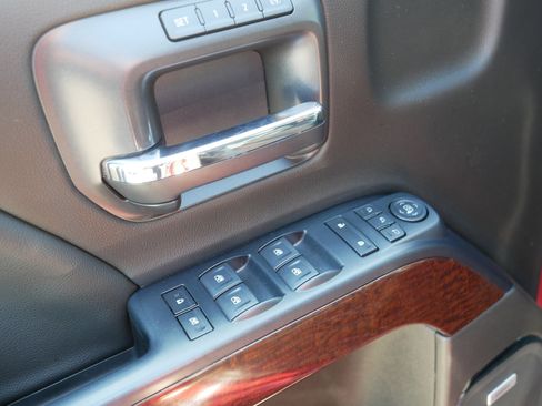 Used 2018 GMC Sierra 1500 SLT image 19