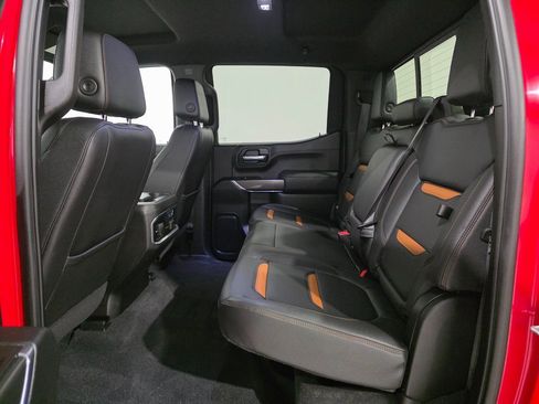 Used 2021 GMC Sierra 1500 AT4 w/ AT4 Preferred Package image 16