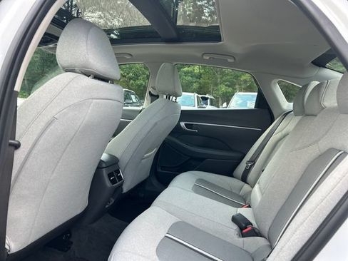 Used 2021 Hyundai Sonata SEL w/ Convenience Package FWD image 22