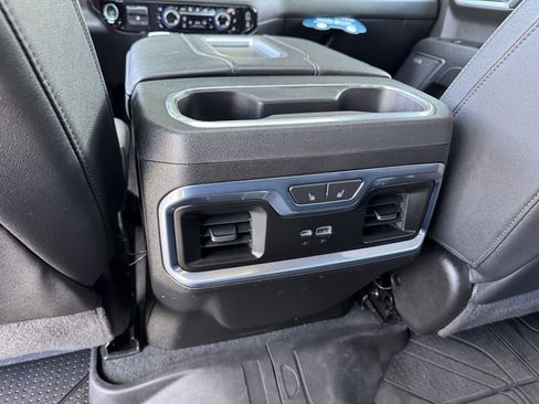 Used 2022 Chevrolet Silverado 1500 LTZ w/ LTZ Premium Package RWD image 17