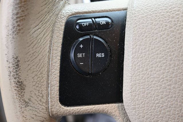 Used 2006 Ford Explorer XLT AWD/4WD image 17