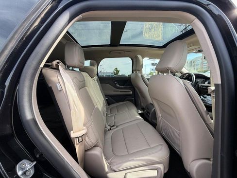 Certified 2022 Lincoln Corsair AWD w/ Premium Package image 14