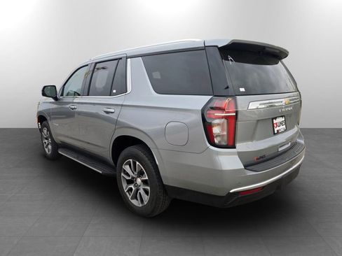 Used 2024 Chevrolet Tahoe LT w/ Luxury Package AWD/4WD image 9