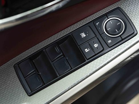 Used 2015 Lexus IS 350 w/ F-Sport Package RWD image 41