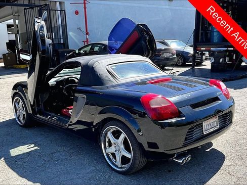 Used 2002 Toyota MR2 image 5