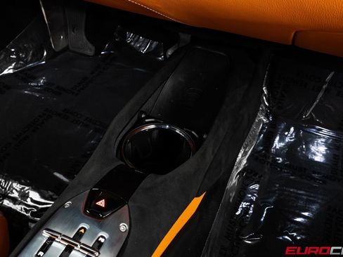 Used 2024 Ferrari 296 GTB RWD image 33
