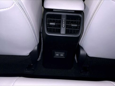 Certified 2025 Lexus UX 300h Premium image 33