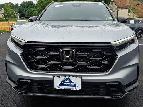 Certified 2025 Honda CR-V Sport image 2