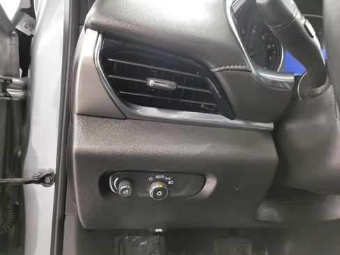 Used 2023 Chevrolet Traverse LT w/ LPO, Floor Liner Package image 9