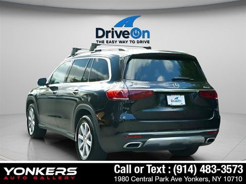 Used 2022 Mercedes-Benz GLS 450 4MATIC image 7