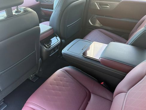 New 2027 INFINITI QX80 Autograph AWD/4WD image 14