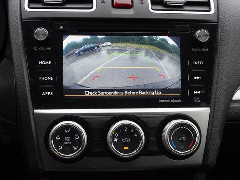 Used 2017 Subaru Crosstrek 2.0i Premium AWD/4WD image 39