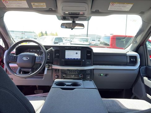 Used 2024 Ford F250 XLT w/ FX4 Off-Road Package AWD/4WD image 21