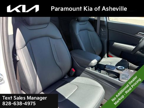 New 2026 Kia Sportage EX image 20