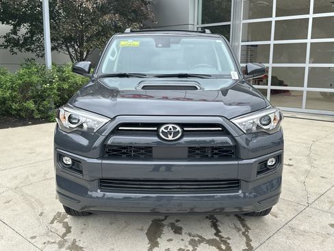 Used 2024 Toyota 4Runner TRD Sport AWD/4WD image 5
