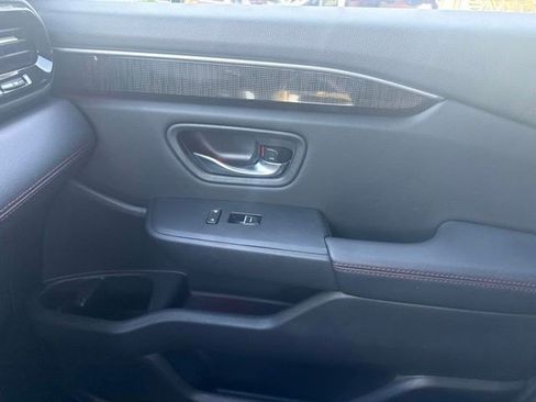 Used 2025 Honda Pilot Black Edition image 20