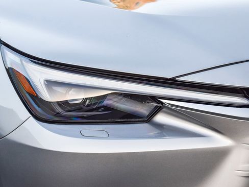 New 2026 Lexus TX 500h AWD image 8