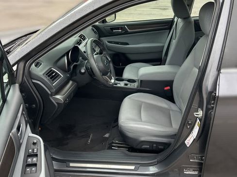 Used 2018 Subaru Legacy 3.6R Limited image 10