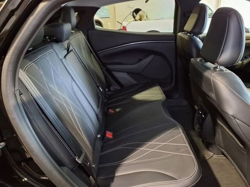 Certified 2022 Ford Mustang Mach-E Select image 27