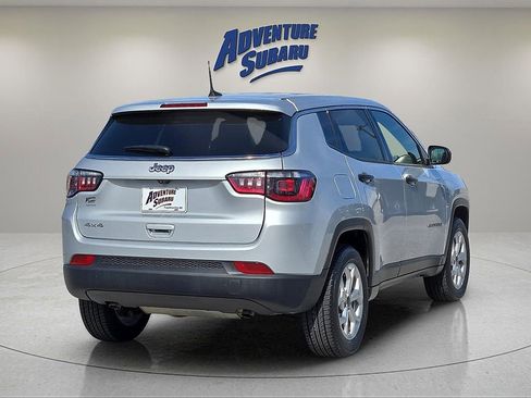 Used 2025 Jeep Compass Sport AWD/4WD image 6