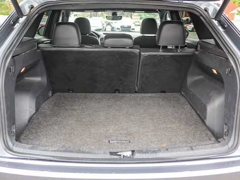 Used 2020 Volkswagen Atlas Cross Sport SEL image 26