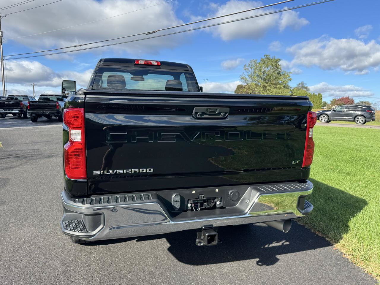 Used 2024 Chevrolet Silverado 3500 LT w/ Convenience Package AWD/4WD image 5