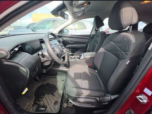 Used 2024 Hyundai Tucson SE FWD image 5
