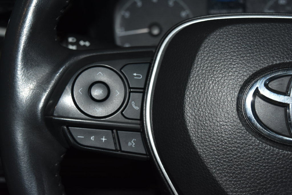 Used 2024 Toyota Corolla SE FWD image 9