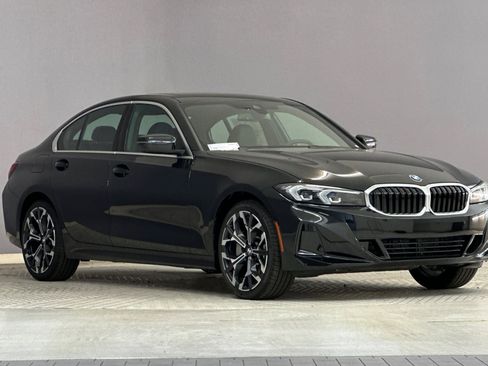 New 2026 BMW 330i xDrive Sedan w/ Convenience Package image 6
