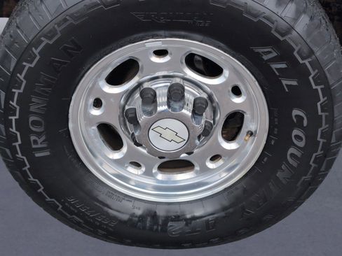 Used 2007 Chevrolet Silverado 2500 LT w/ Heavy-Duty Power Package image 35