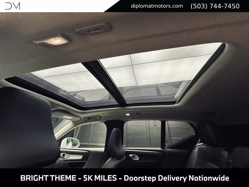 Used 2025 Volvo XC40 B5 Core w/ Protection Package Premier AWD/4WD image 24