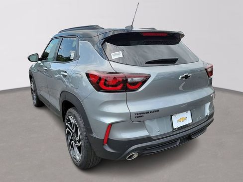 New 2026 Chevrolet TrailBlazer RS w/ Convenience Package AWD/4WD image 3