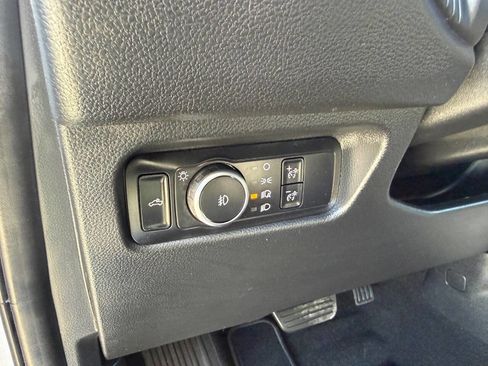 Used 2025 Ford Ranger XLT w/ Equipment Group 301A High image 20