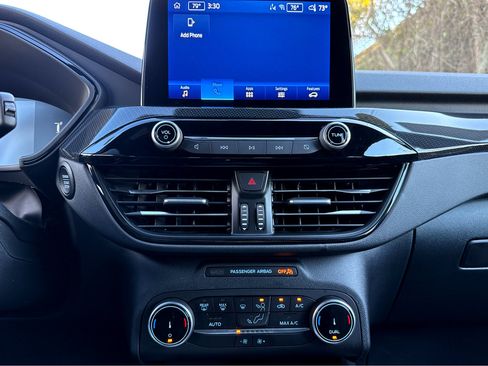 Used 2025 Ford Escape ST-Line image 6