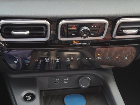 New 2027 Nissan Sentra SR w/ SR All Weather Package FWD image 21
