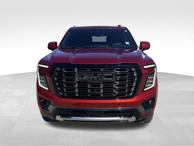 Used 2025 GMC Yukon XL Denali Ultimate AWD/4WD image 2