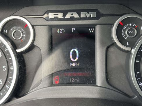 New 2026 RAM 1500 Big Horn AWD/4WD image 13