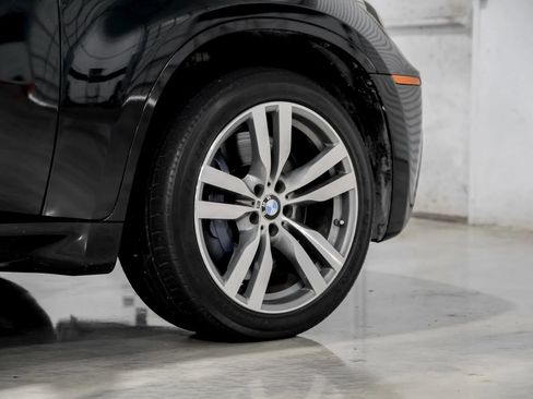 Used 2014 BMW X6 M image 48