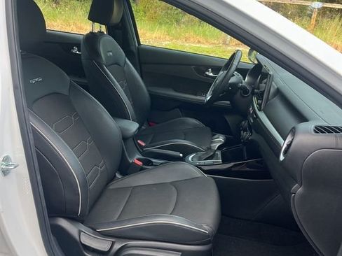 Used 2022 Kia Forte GT-Line FWD image 14