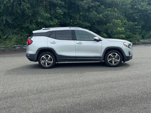 Used 2019 GMC Terrain SLT w/ Preferred Package FWD image 8