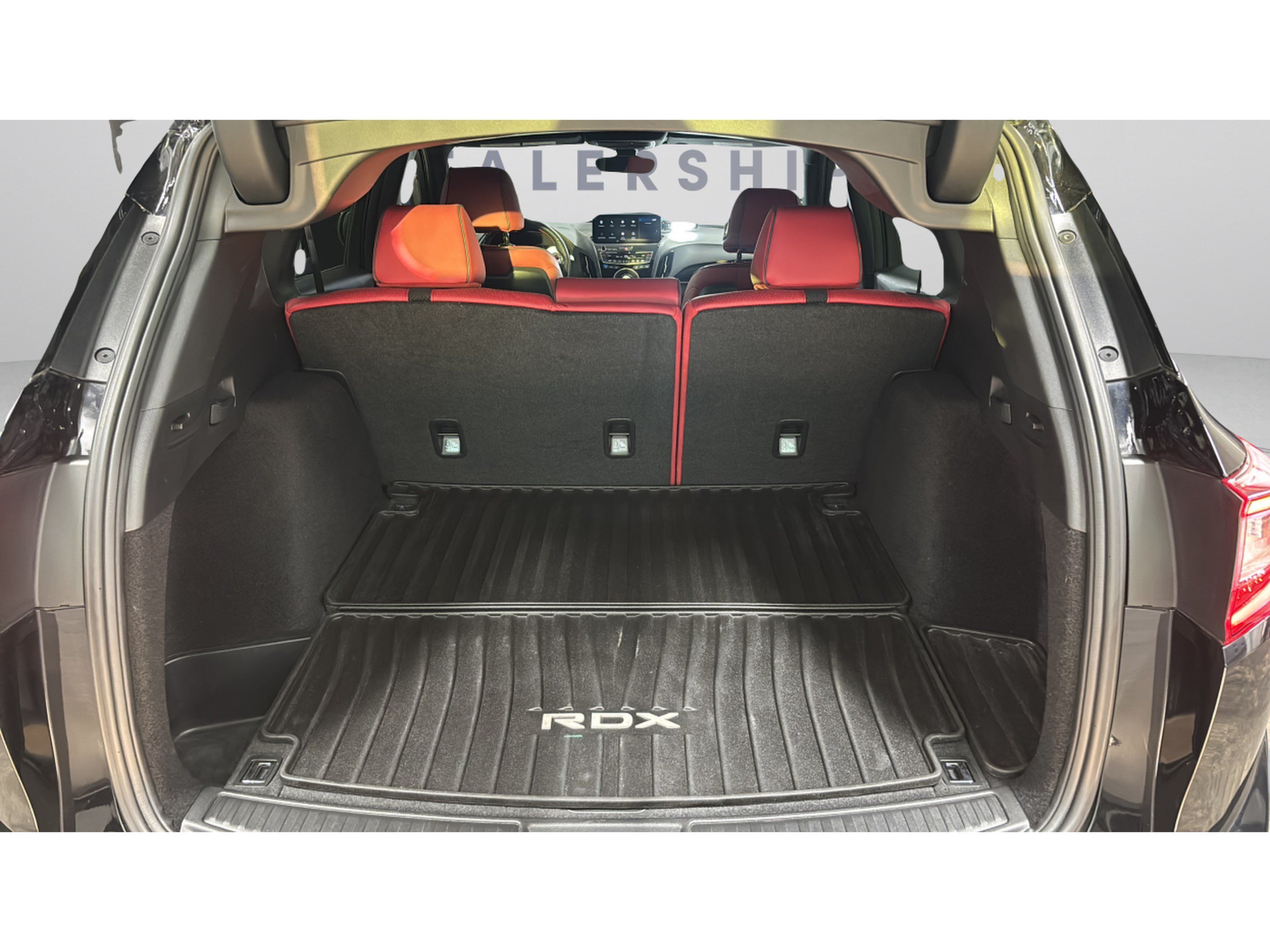 Used 2023 Acura RDX w/ Advance Package FWD image 17