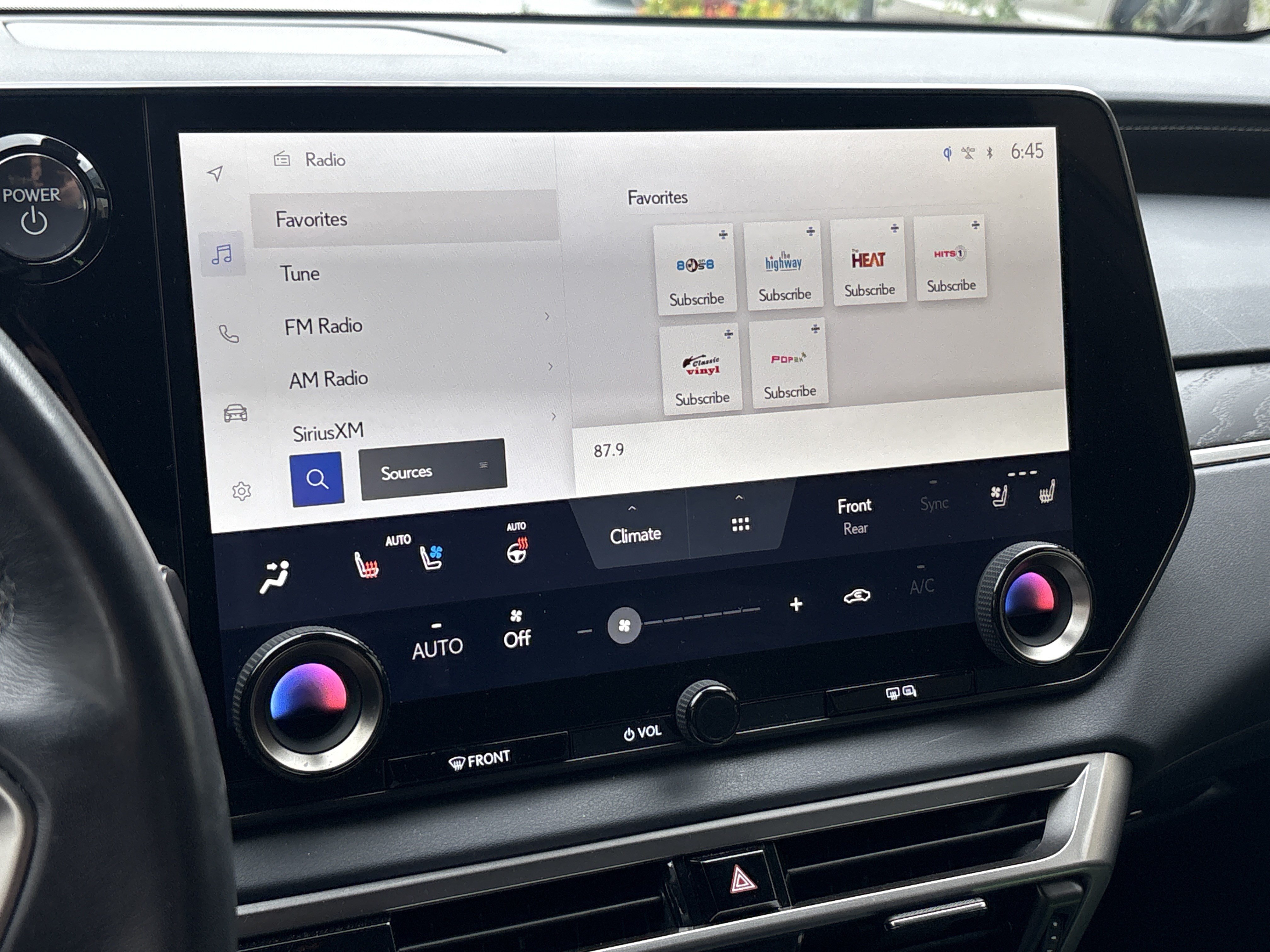 Used 2024 Lexus RX 350h w/ Accessory Package (Z1) AWD/4WD image 23