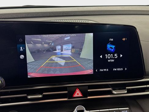 Certified 2023 Hyundai Elantra SEL w/ Convenience Package image 16