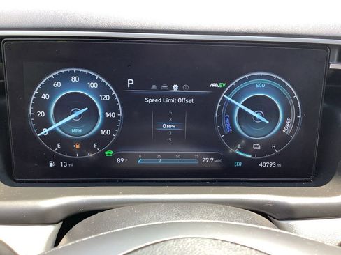 Used 2022 Hyundai Tucson SEL w/ Cargo Package AWD/4WD image 29