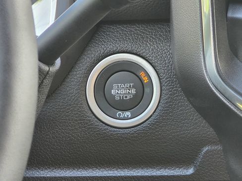 New 2026 RAM 3500 Laramie AWD/4WD image 31