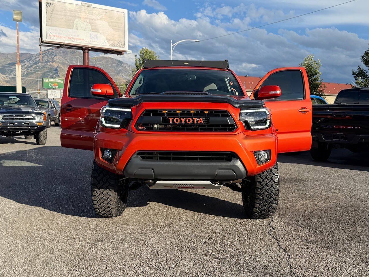 Used 2015 Toyota Tacoma TRD Pro w/ Off Road Towing Package AWD/4WD image 91