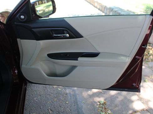 Used 2013 Honda Accord EX-L image 16