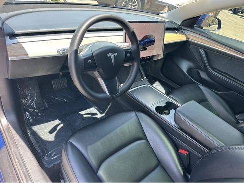 Used 2023 Tesla Model 3 Standard Range RWD image 16