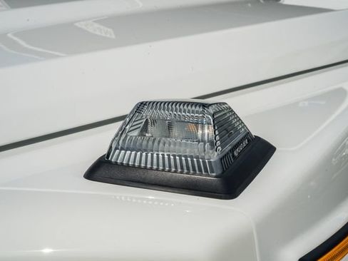 New 2027 Mercedes-Benz G 63 AMG 4MATIC image 14
