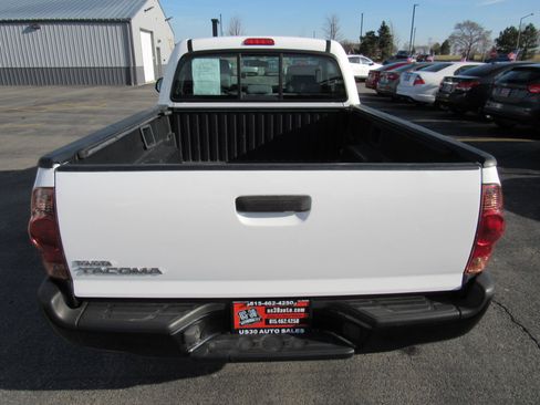 Used 2012 Toyota Tacoma 2WD Regular Cab image 4